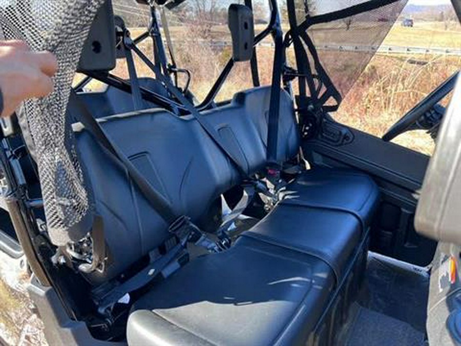 2025 Honda Pioneer 1000-6 Deluxe Crew