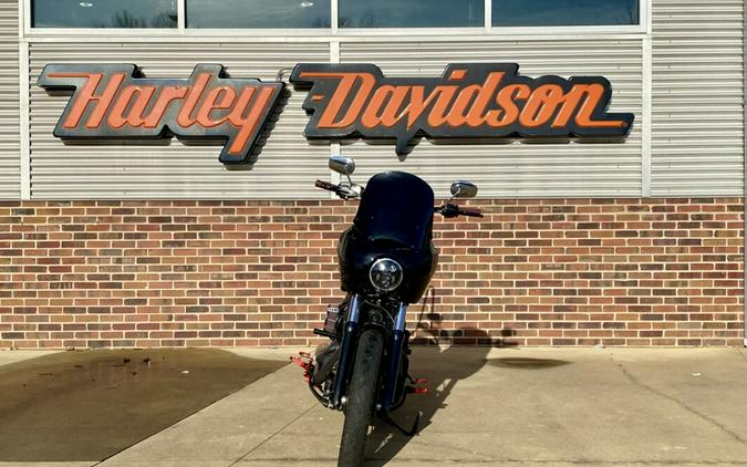 2019 Harley-Davidson Street Bob Vivid Black