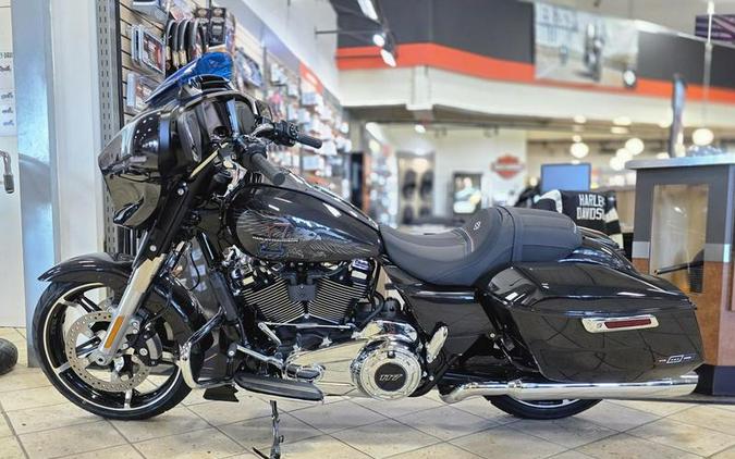 2026 Harley-Davidson® FLHX - Street Glide®