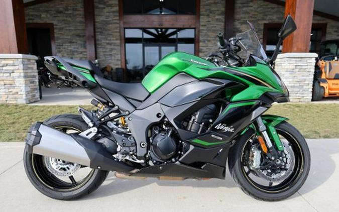 2025 Kawasaki Ninja 1100SX SE ABS