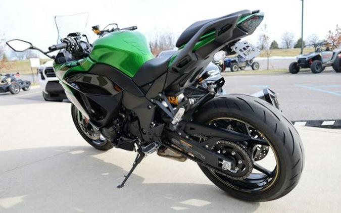 2025 Kawasaki Ninja 1100SX SE ABS
