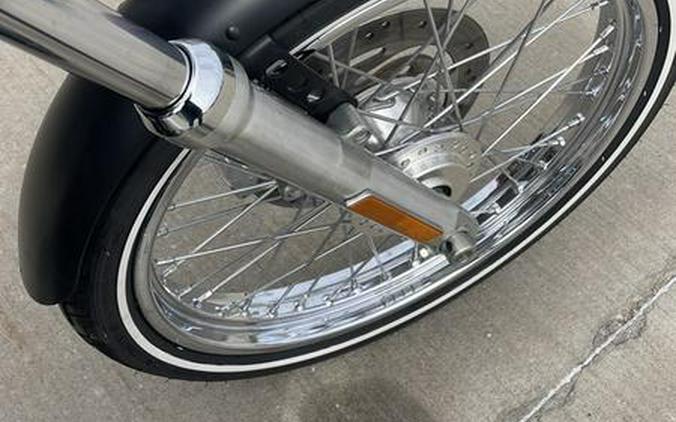 2013 Harley-Davidson® XL1200V - Sportster® Seventy-Two®