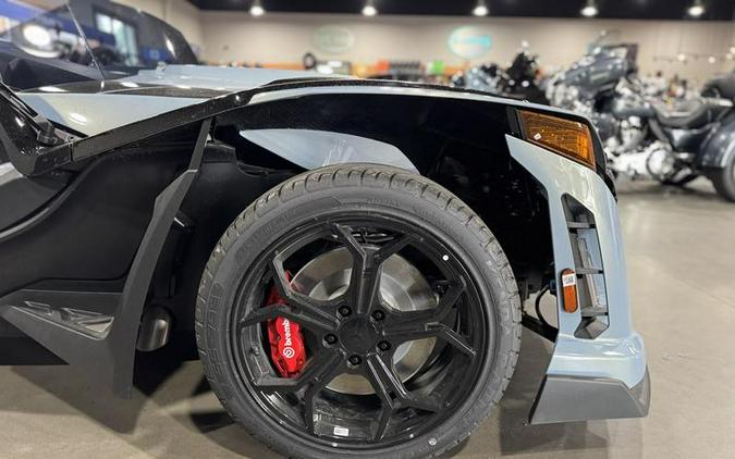 2026 Polaris Slingshot® Signature Edition Manual