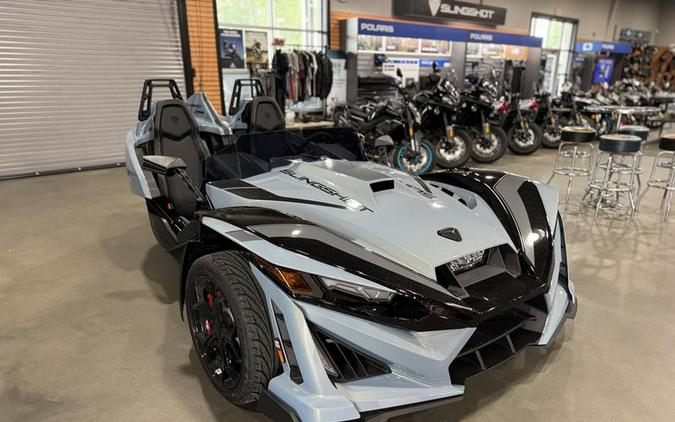 2026 Polaris Slingshot® Signature Edition Manual