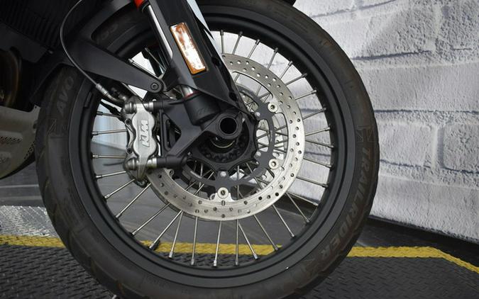 2019 KTM Adventure 790