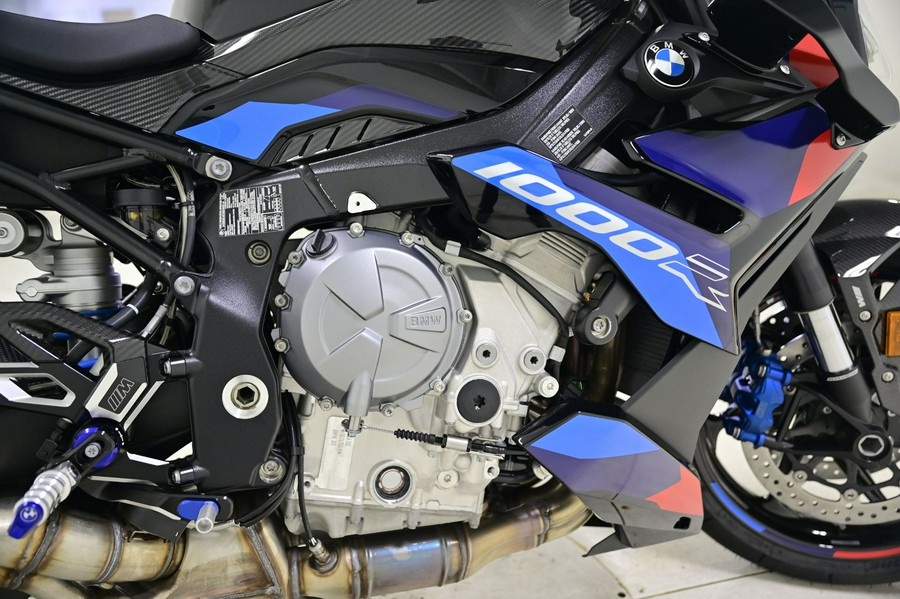 2024 BMW M 1000 R