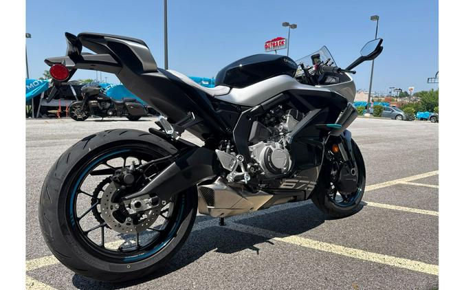 2025 CFMOTO 675SS