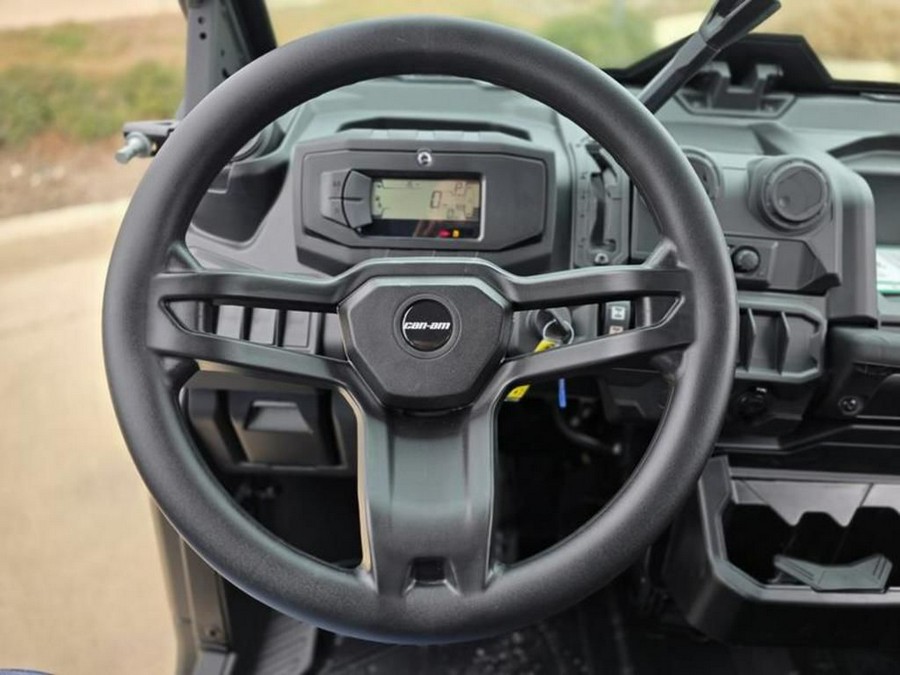 2026 Can-Am® DEFENDER MAX DPS CAB HVAC HD10