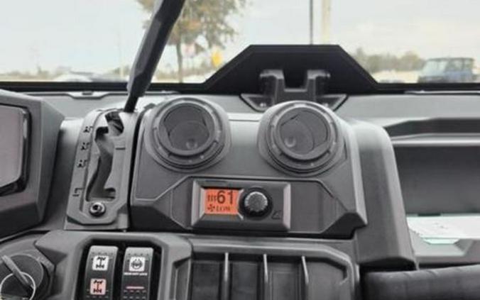 2026 Can-Am® DEFENDER MAX DPS CAB HVAC HD10