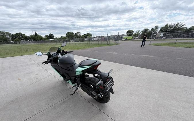 2026 Yamaha Cycle YZF-R3 ABS