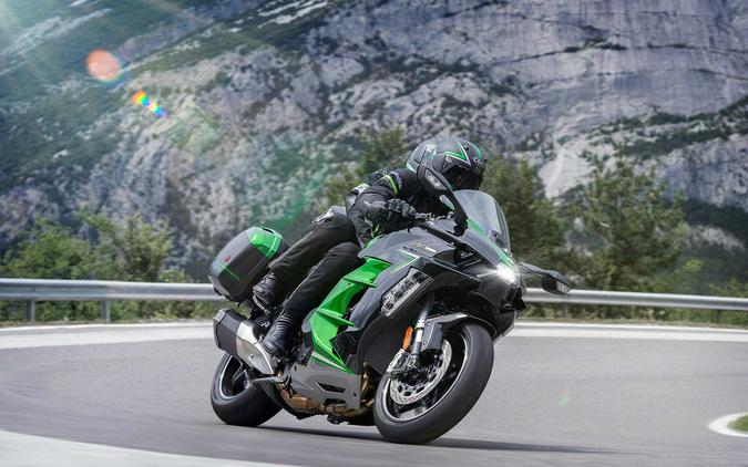 2023 Kawasaki Ninja H2 SX SE First Look Preview