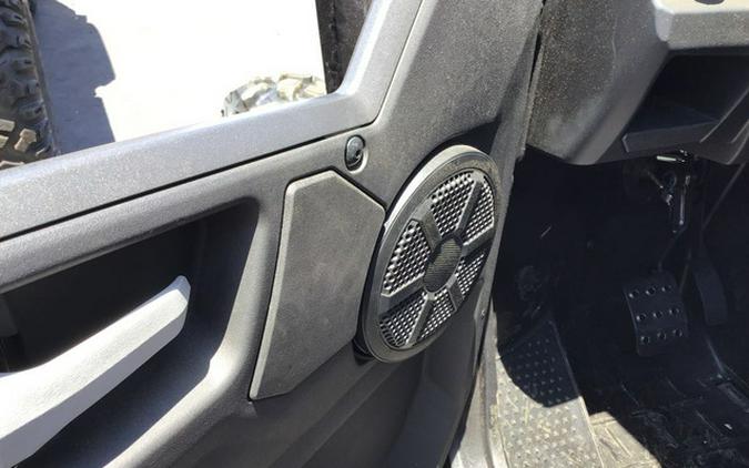 2025 Yamaha Wolverine RMAX4 1000 Compact XT-R