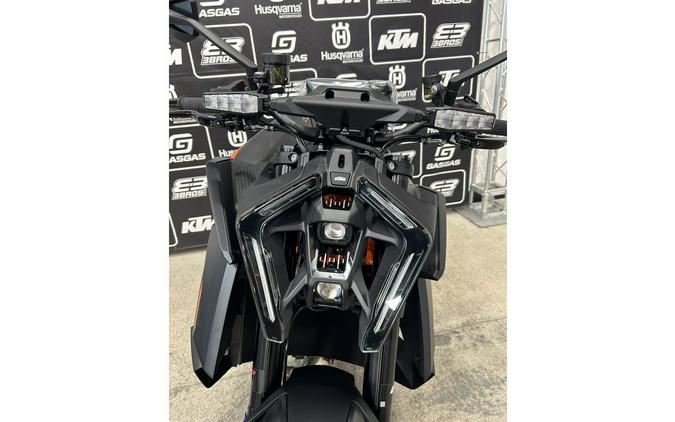 2026 KTM 1390 Super Duke R EVO