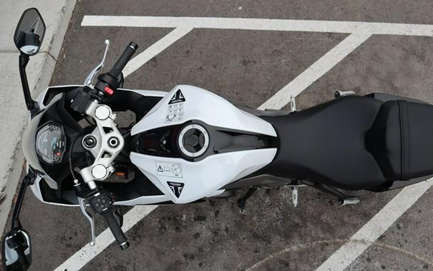 2025 Triumph Daytona 660 Snowdonia 660