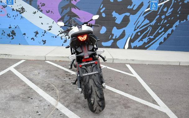 2025 Triumph Daytona 660 Snowdonia 660