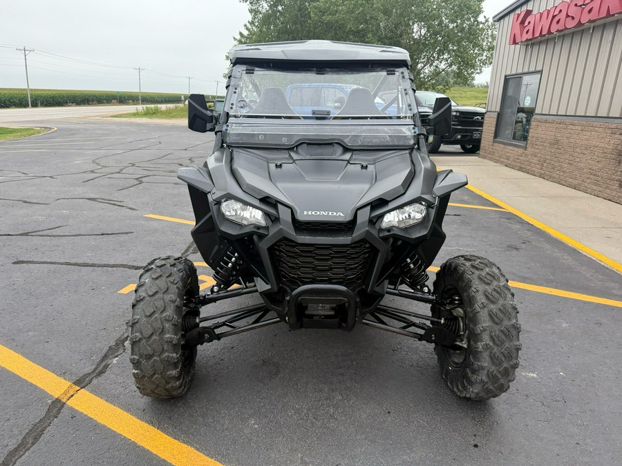 2023 Honda Talon 1000RS