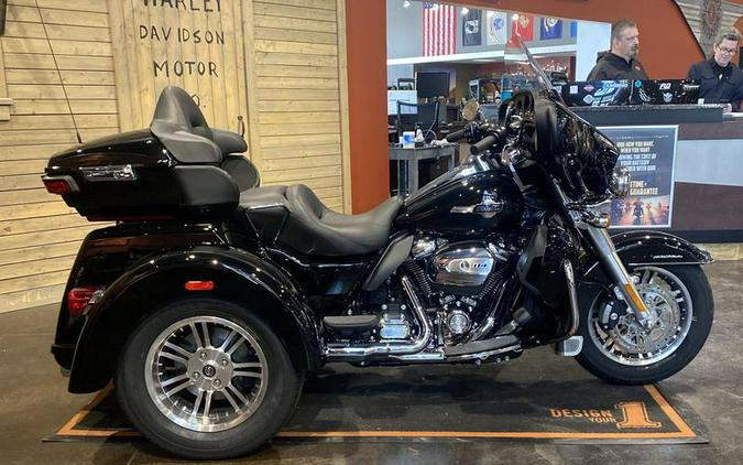 2024 Harley-Davidson® FLHTCUTG - Tri Glide® Ultra