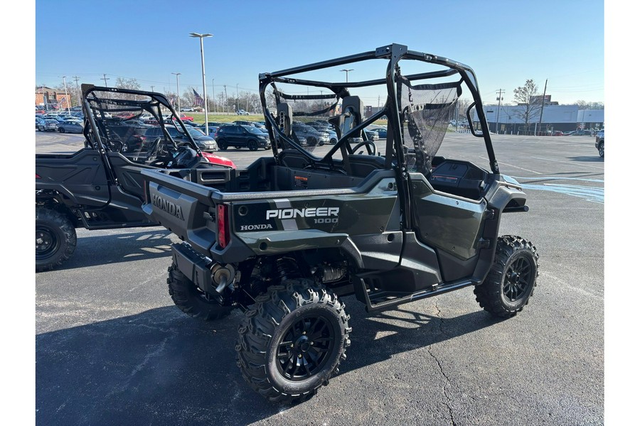 2025 Honda PIONEER 1000 DELUXE Deluxe