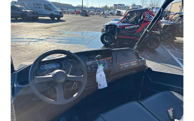 2025 Honda PIONEER 1000 DELUXE Deluxe