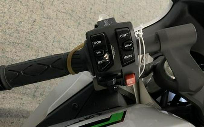 2024 Kawasaki Ninja® 7 Hybrid ABS