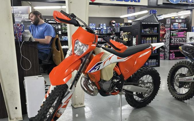 2023 KTM XC 150 W