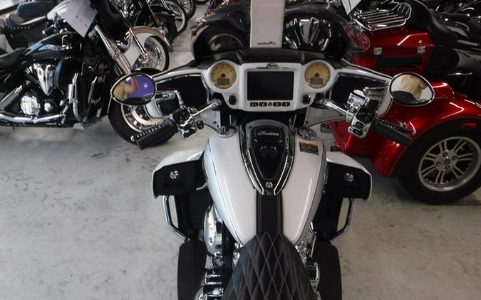 2018 Indian Roadmaster ABS Pearl White Over Star Silver