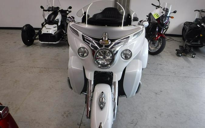 2018 Indian Roadmaster ABS Pearl White Over Star Silver