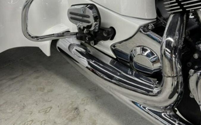 2018 Indian Roadmaster ABS Pearl White Over Star Silver