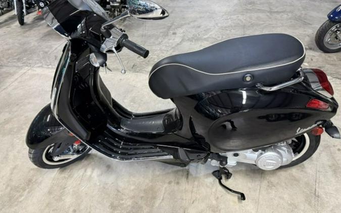 2023 Vespa Sprint 50