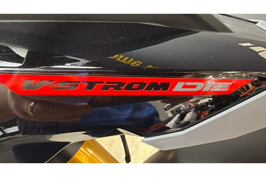 2025 Suzuki V-Strom 800DE