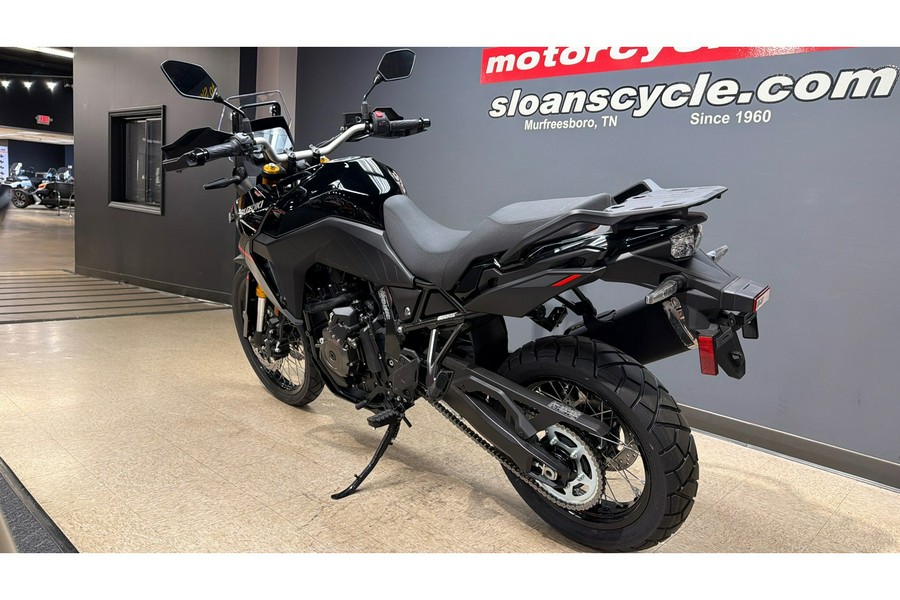 2025 Suzuki V-Strom 800DE