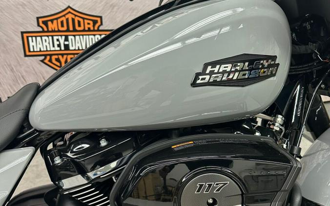 2026 FLHX Street Glide®