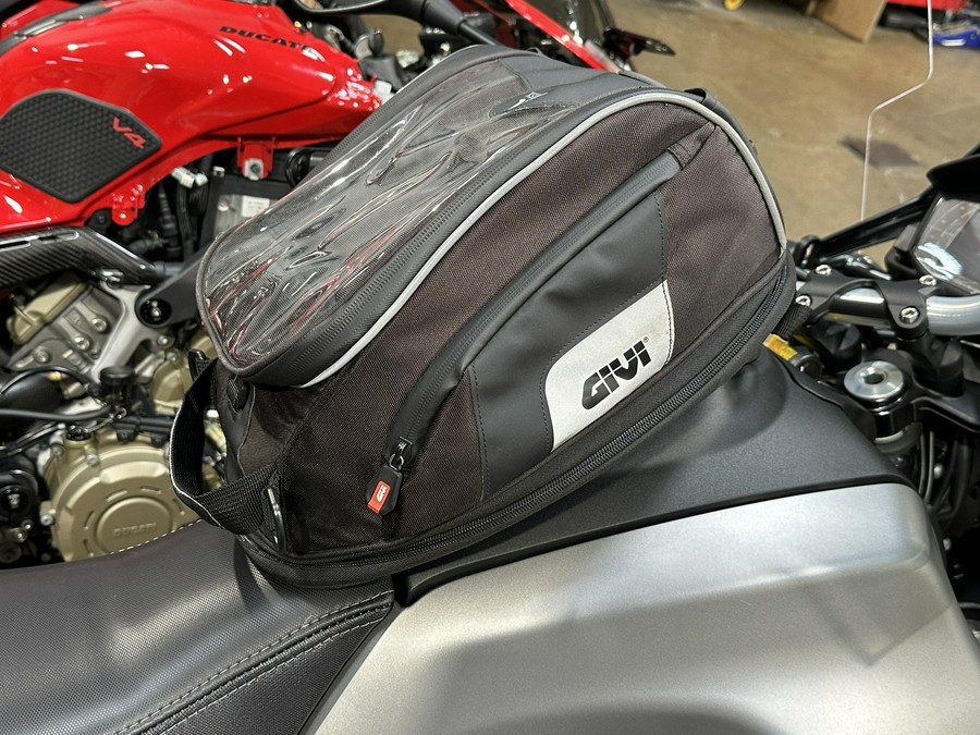 2020 Moto Guzzi V85 TT Adventure