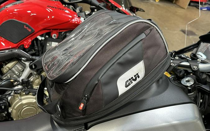 2020 Moto Guzzi V85 TT Adventure