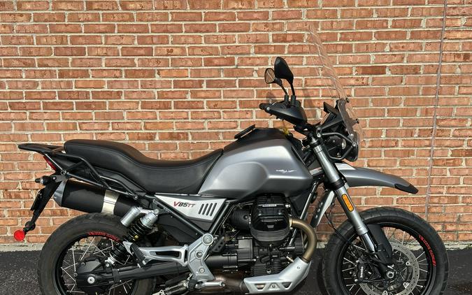 2020 Moto Guzzi V85 TT Adventure