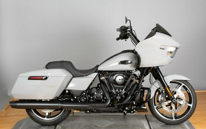 2024 Harley-Davidson Road Glide FLTRX