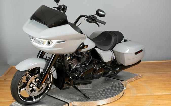 2024 Harley-Davidson Road Glide FLTRX