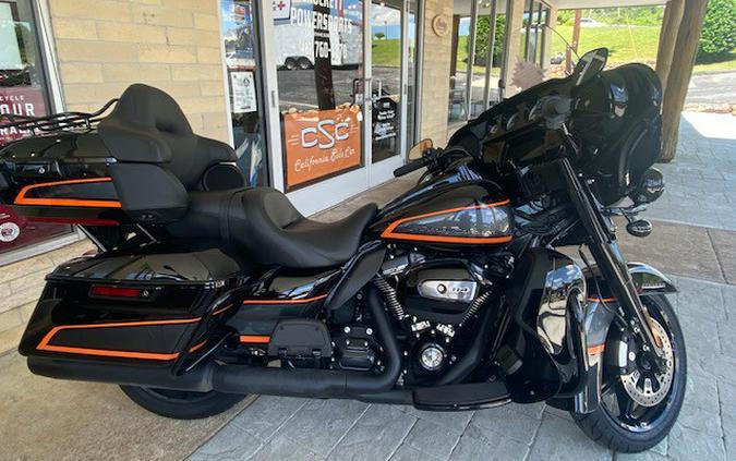 2022 Harley-Davidson® FLHTK ULTRA LIMITED