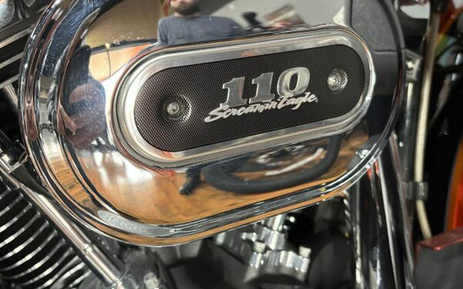 2013 Harley-Davidson® CVO™ Ultra Classic® Electra Glide® TRIB ORNG/SLATE W/ PINSTRIP