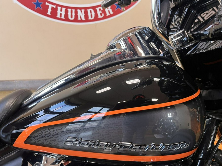 2022 Harley-Davidson Ultra Limited Apex