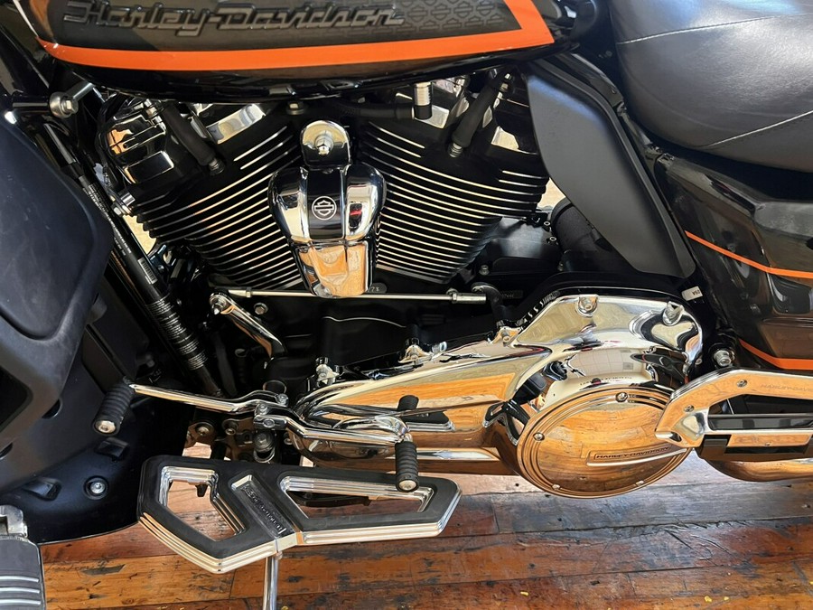 2022 Harley-Davidson Ultra Limited Apex