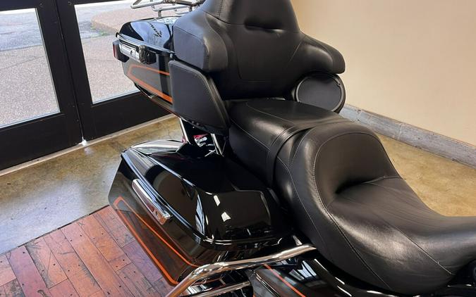 2022 Harley-Davidson Ultra Limited Apex