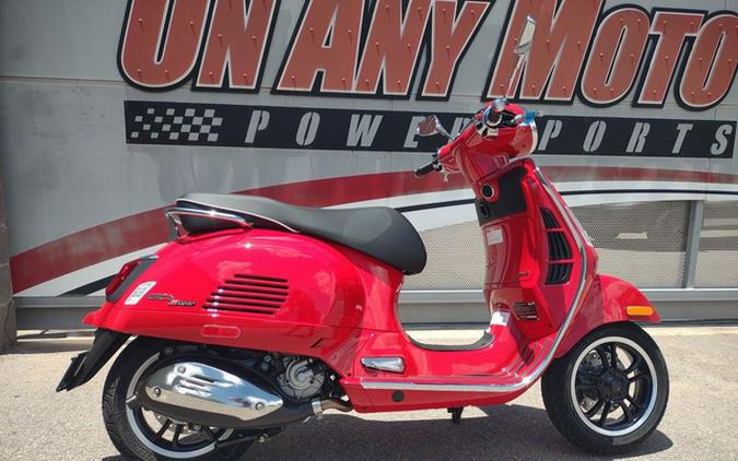 2027 Vespa GTS 310 Super