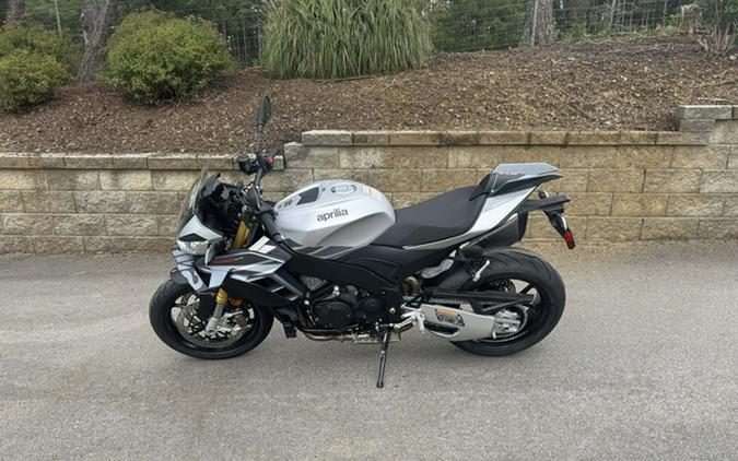 2027 Aprilia Tuono V4 1100