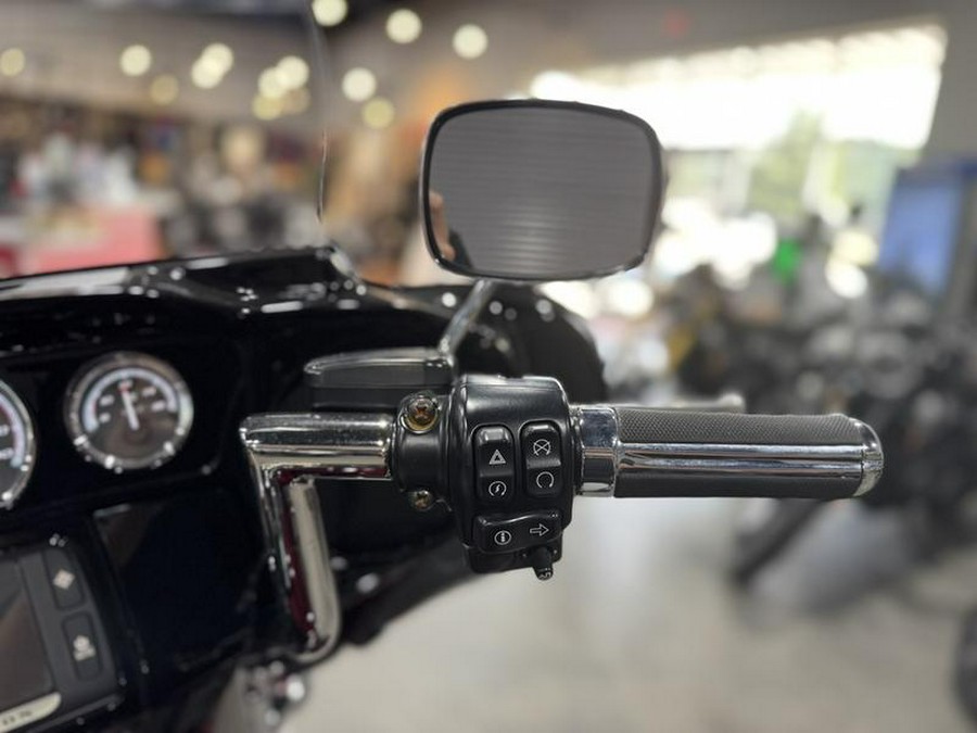 2017 Harley-Davidson® FLHTK - Ultra Limited