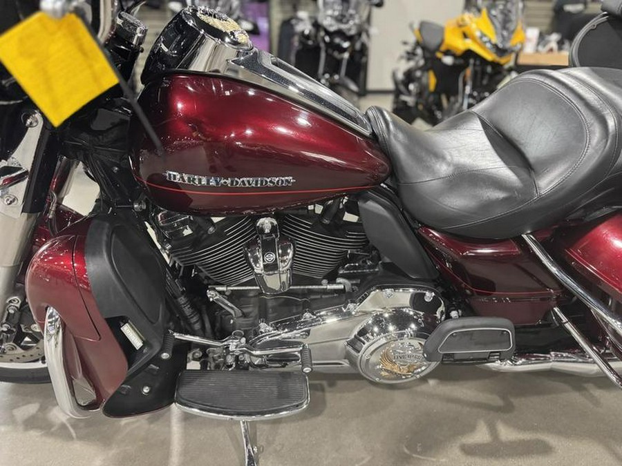 2017 Harley-Davidson® FLHTK - Ultra Limited