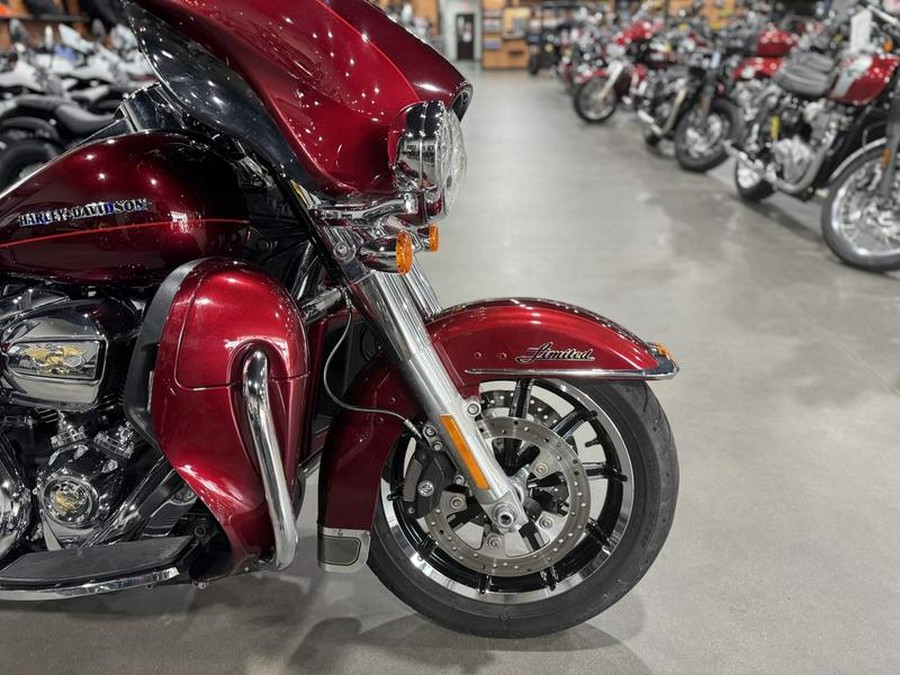 2017 Harley-Davidson® FLHTK - Ultra Limited