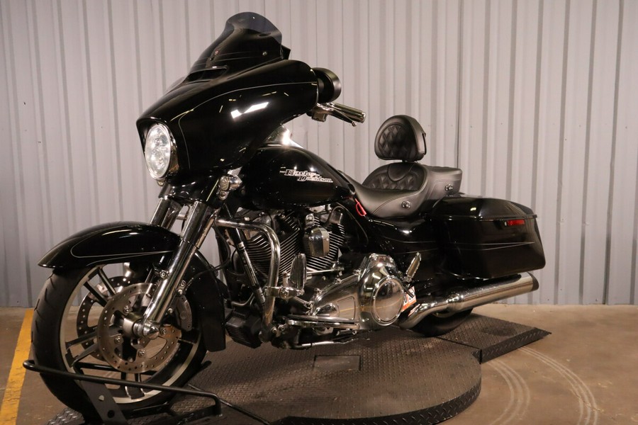 2016 Harley-Davidson Street Glide Special