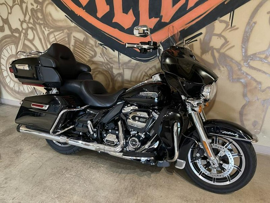 2019 Harley-Davidson® FLHTCU - Electra Glide® Ultra Classic®