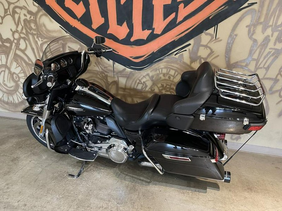 2019 Harley-Davidson® FLHTCU - Electra Glide® Ultra Classic®